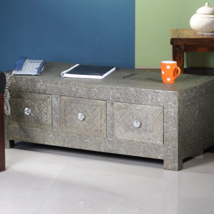 Durable Metal coffee table with modern design in living room- View 05