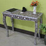 Curved Elegance Console Table - Image 2