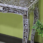 Curved Elegance Console Table - Image 3