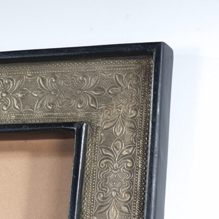 Elegant Textured Frame Mirror view 02